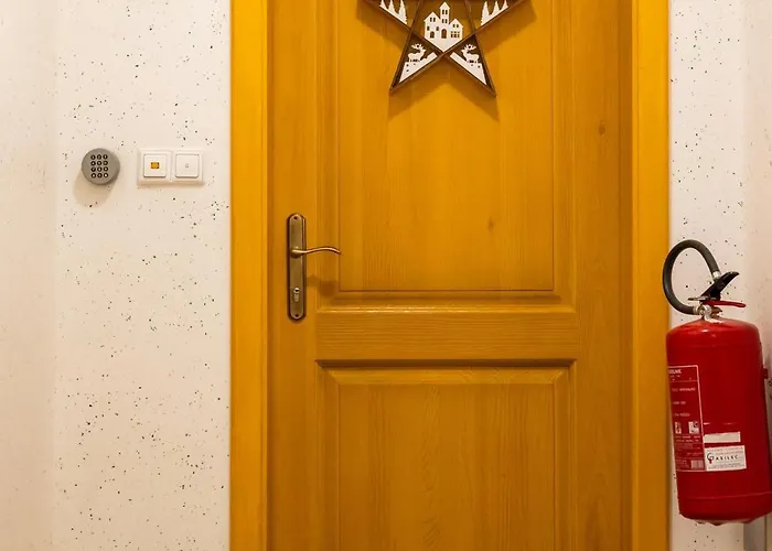 Bolfenk Snowflake App شقة *